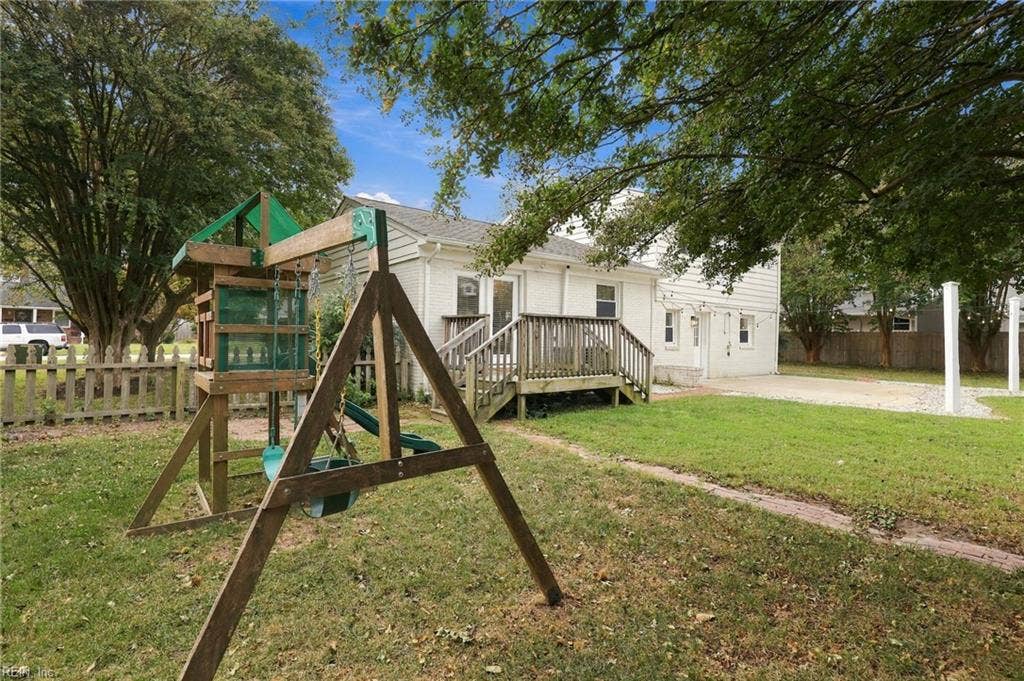 1733 Greenhouse Road, Lake Shores, Virginia Beach, VA 23455