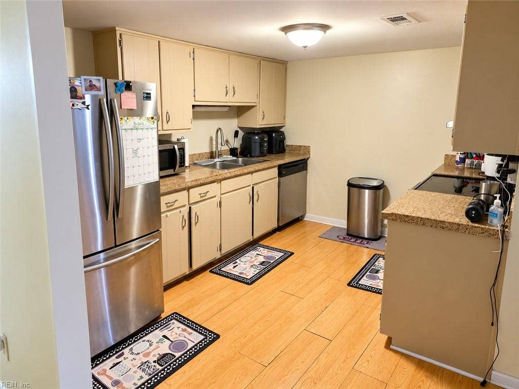 417 Hustings Lane, #D, Newport News, VA 23608 417 Hustings Lane, #D, Newport News, VA 23608
