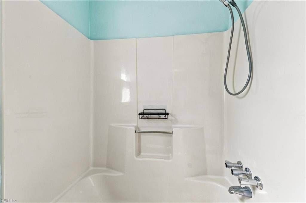 1877 Scarlotti Court, Virginia Beach, VA 23454 1877 Scarlotti Court, Virginia Beach, VA 23454