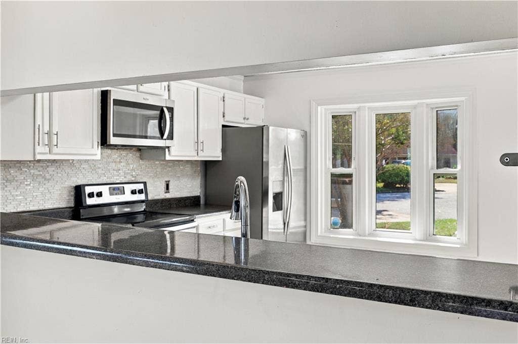 1877 Scarlotti Court, Virginia Beach, VA 23454 1877 Scarlotti Court, Virginia Beach, VA 23454