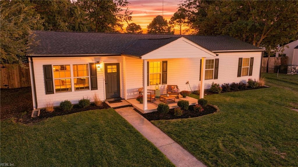 1405 Salton Drive, Chesapeake, VA 23325 1405 Salton Drive, Chesapeake, VA 23325