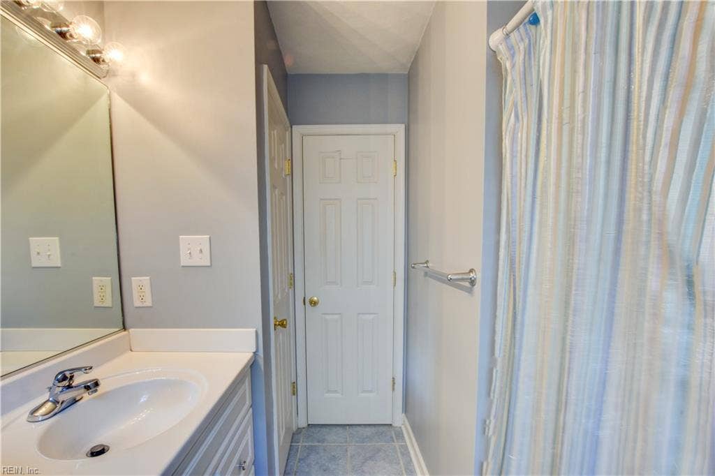 2005 Lockard Avenue, Chesapeake, VA 23320 2005 Lockard Avenue, Chesapeake, VA 23320