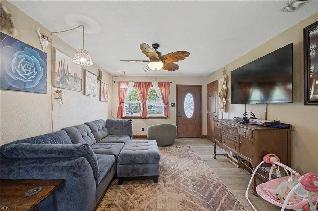 772 De Laura Lane, Virginia Beach, VA 23455