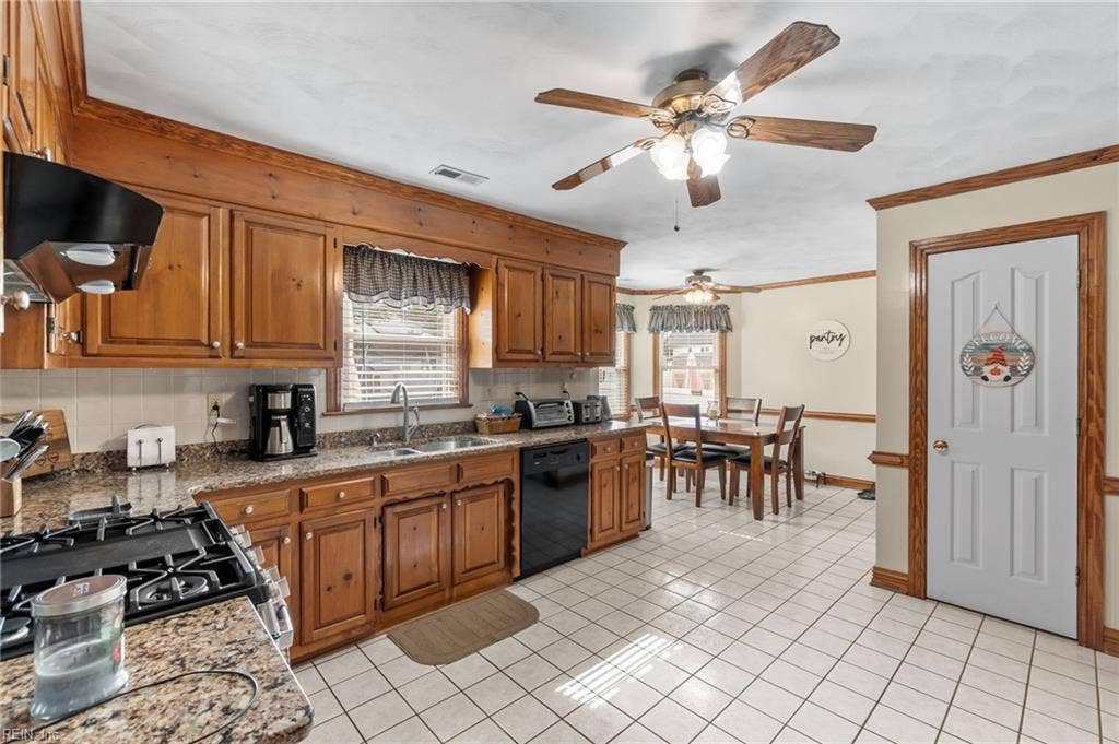 144 Downing Drive, Tunbridge Station, Chesapeake, VA 23322