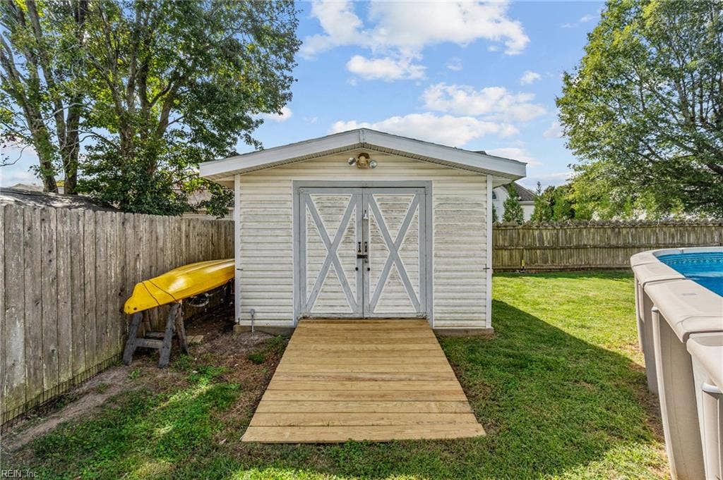 144 Downing Drive, Tunbridge Station, Chesapeake, VA 23322