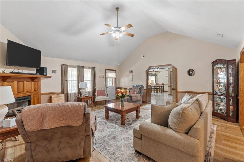 144 Downing Drive, Tunbridge Station, Chesapeake, VA 23322