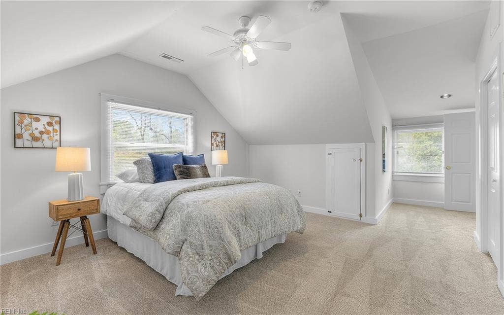 317 George Washington Highway S, Chesapeake, VA 23323 The upstairs bedroom offers generous floor space with room for multiple furniture arrangements.