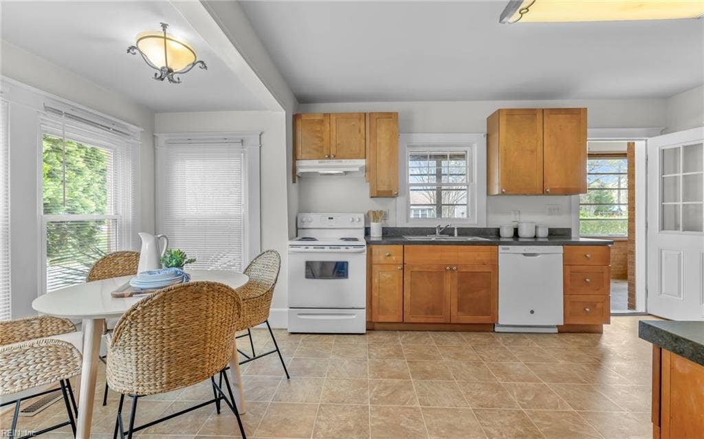 317 George Washington Highway S, Chesapeake, VA 23323 The updated kitchen offers generous cabinet space, broad counters and a bright breakfast area.