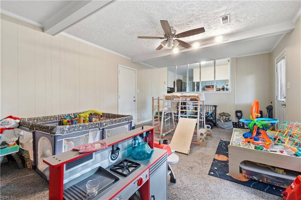 324 Lakeland Drive, Hampton, VA 23669 324 Lakeland Drive, Hampton, VA 23669