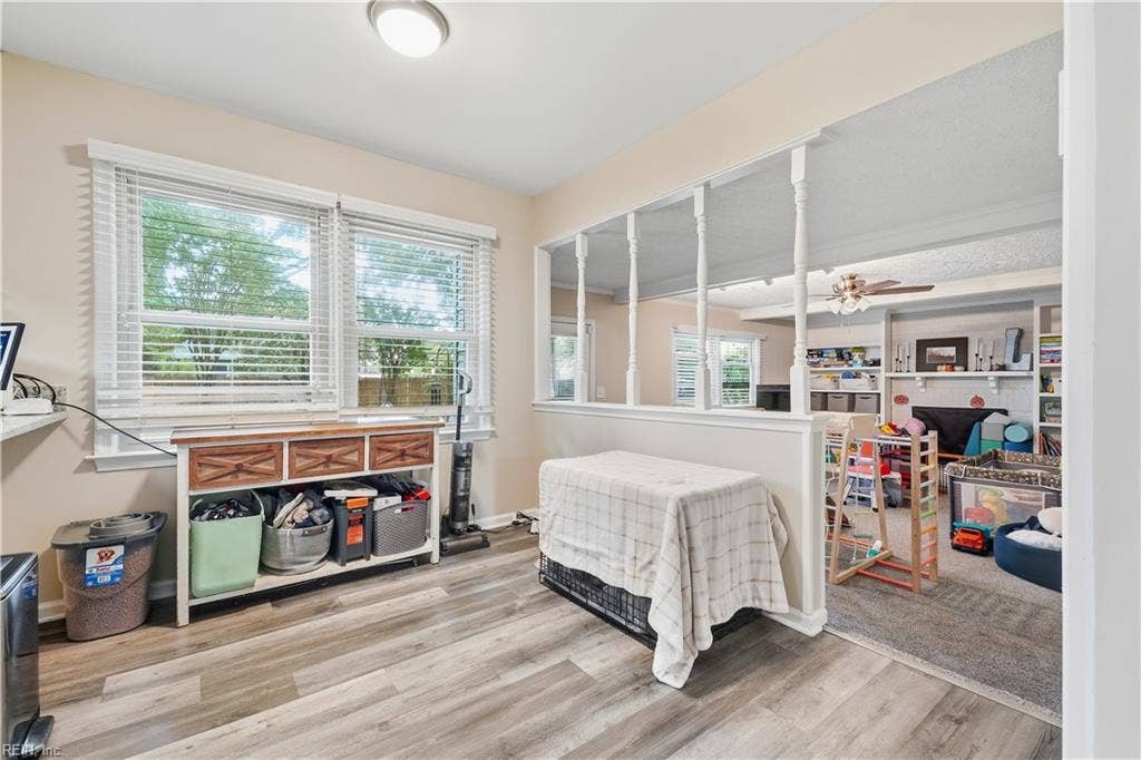 324 Lakeland Drive, Hampton, VA 23669 Breakfast area