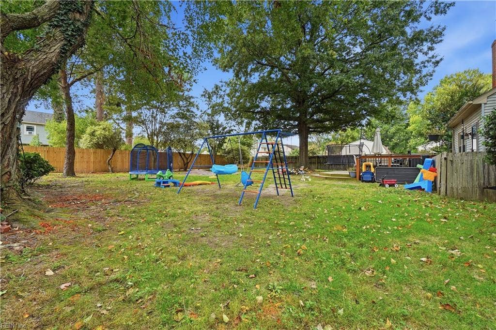 324 Lakeland Drive, Hampton, VA 23669 Back Yard