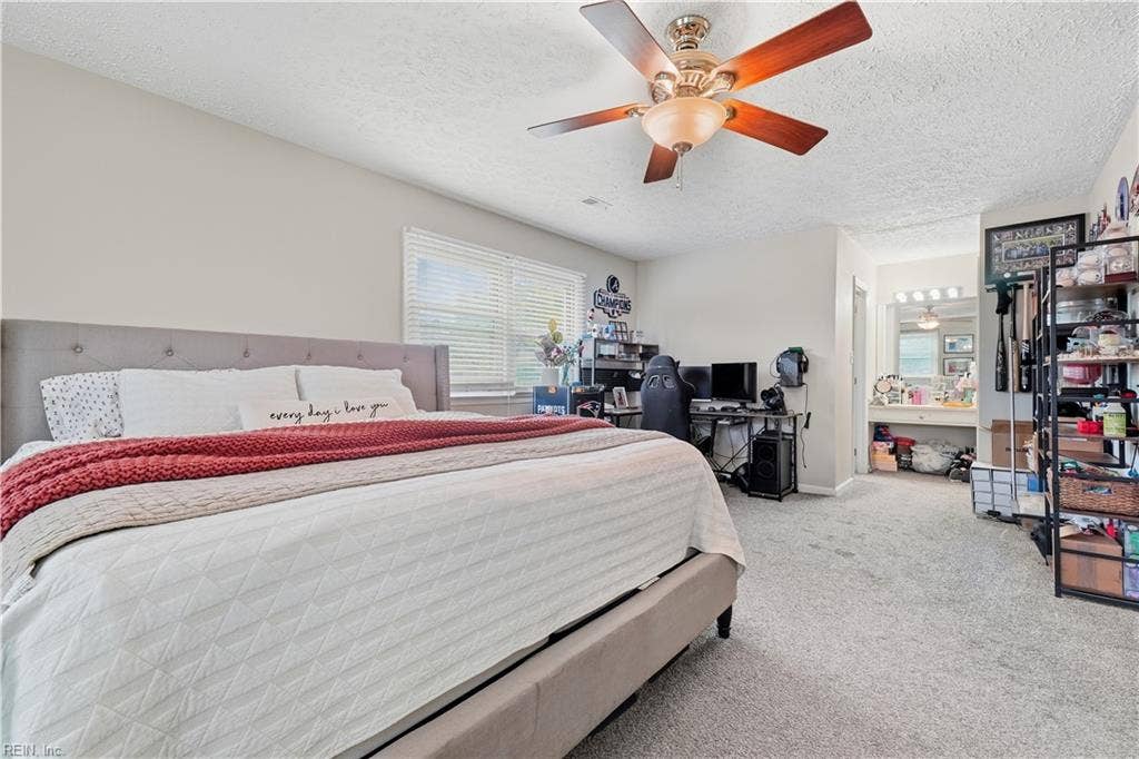324 Lakeland Drive, Hampton, VA 23669 324 Lakeland Drive, Hampton, VA 23669