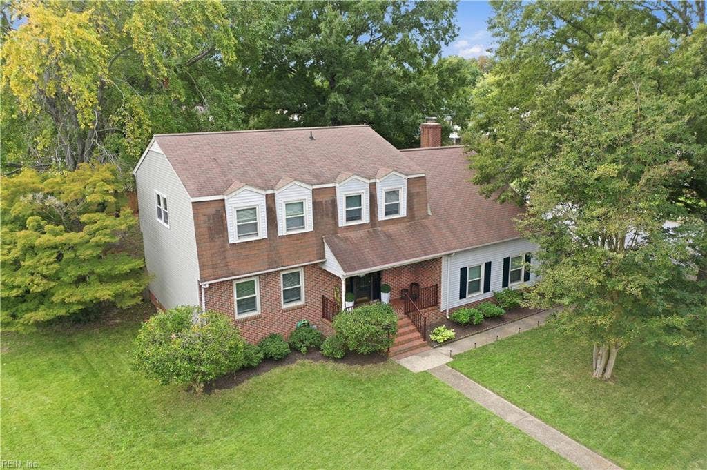 324 Lakeland Drive, Hampton, VA 23669 Aerial Views
