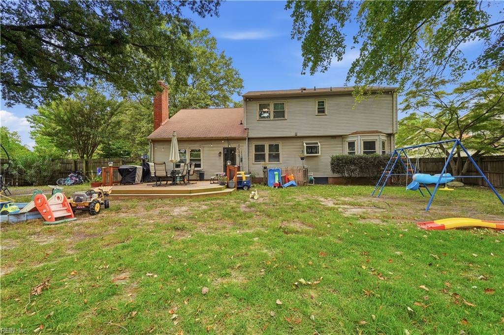 324 Lakeland Drive, Hampton, VA 23669 Back of Home