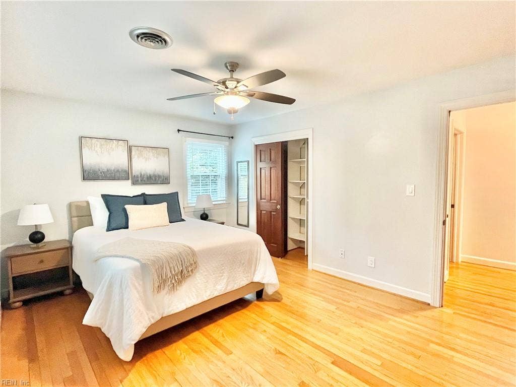 3rd Bedroom - located at the end of the hall