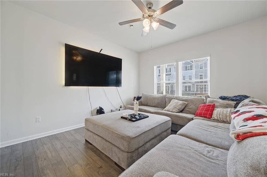 1519 Stanford Lane, Newport News, VA 23608 1519 Stanford Lane, Newport News, VA 23608