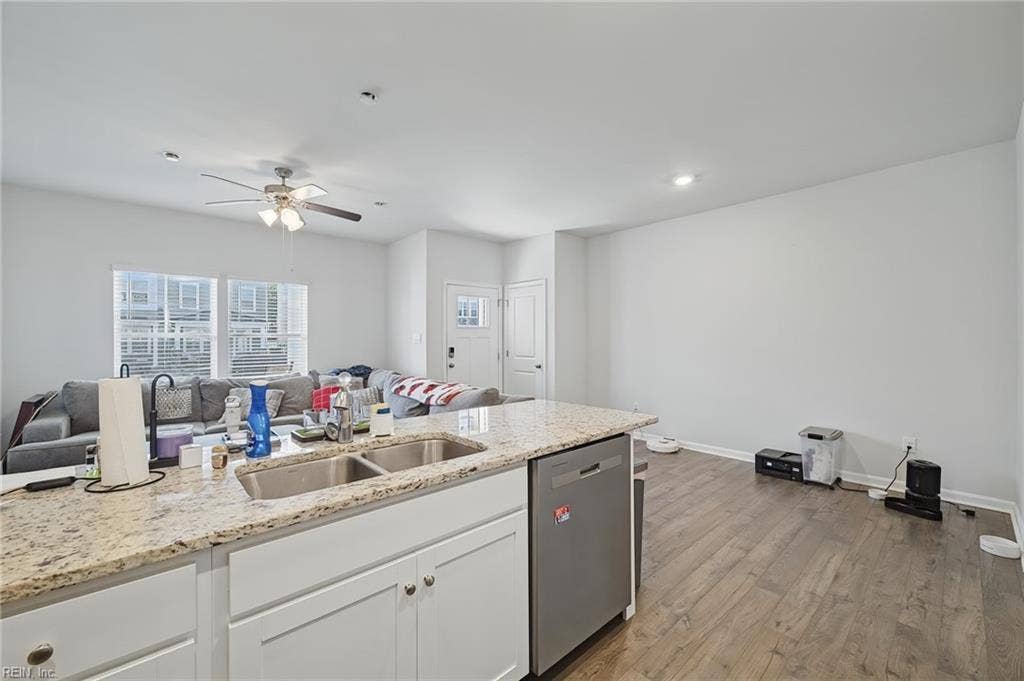 1519 Stanford Lane, Newport News, VA 23608 1519 Stanford Lane, Newport News, VA 23608