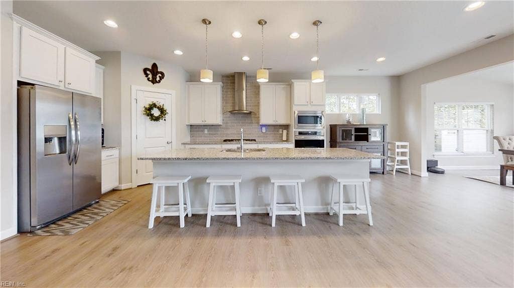 129 Manor Drive, Carrollton, VA 23314 Kitchen