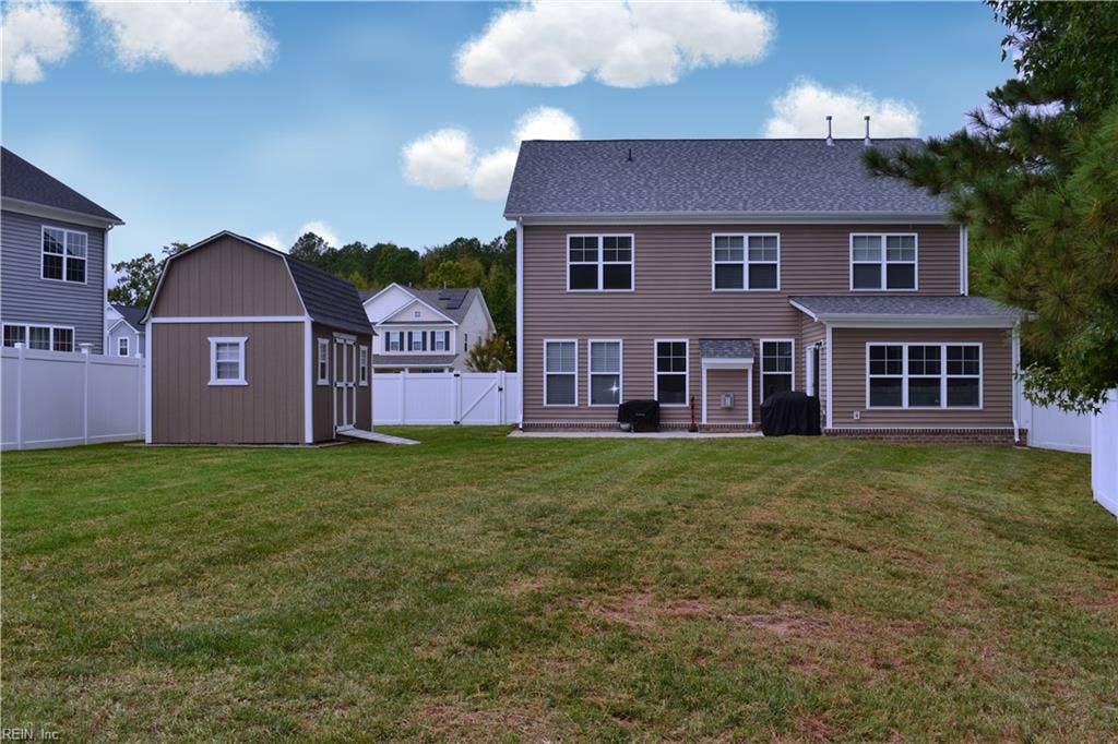 129 Manor Drive, Carrollton, VA 23314 129 Manor Drive, Carrollton, VA 23314