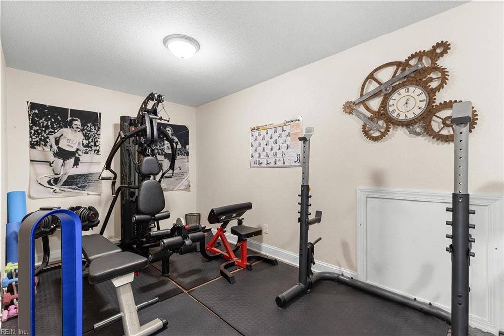 2309 Valle Rio Way, Virginia Beach, VA 23456 Additional flex space beyond the four bedrooms is currently equipped as a home gym.