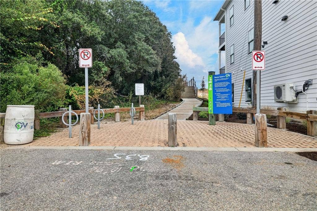 2902 E Ocean View Avenue, #C, Norfolk, VA 23518