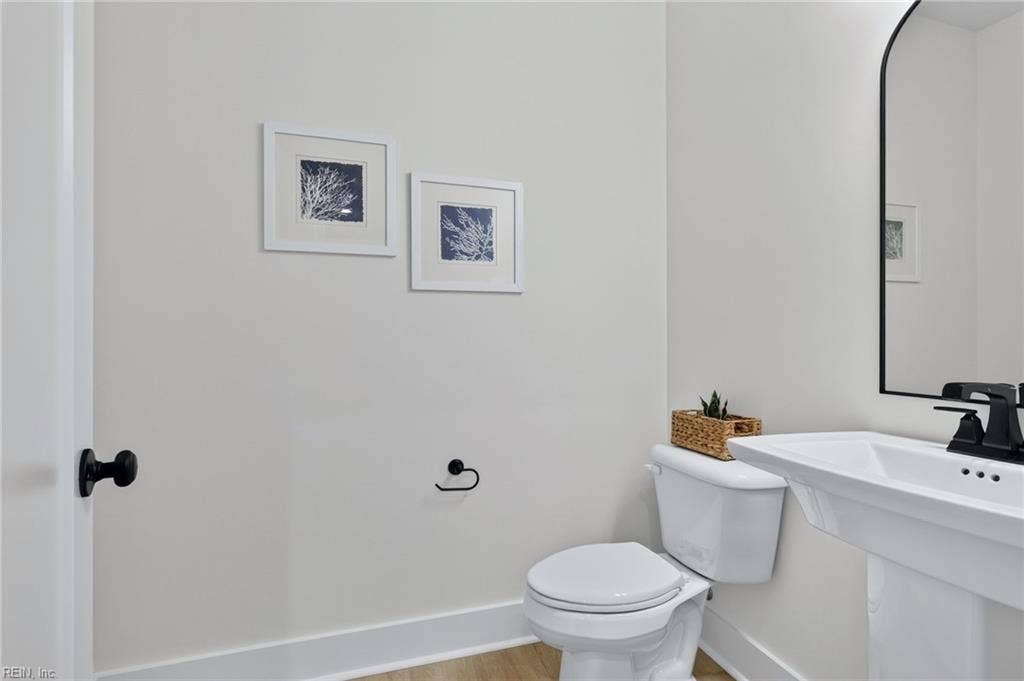 2902 E Ocean View Avenue, #C, Norfolk, VA 23518