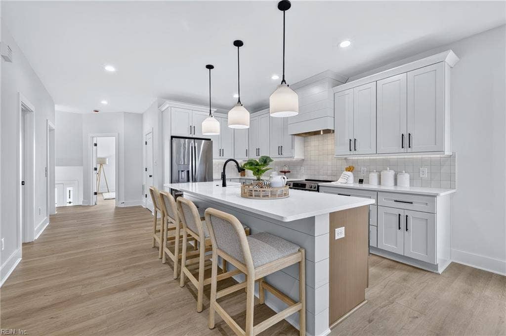 2902 E Ocean View Avenue, #C, Norfolk, VA 23518