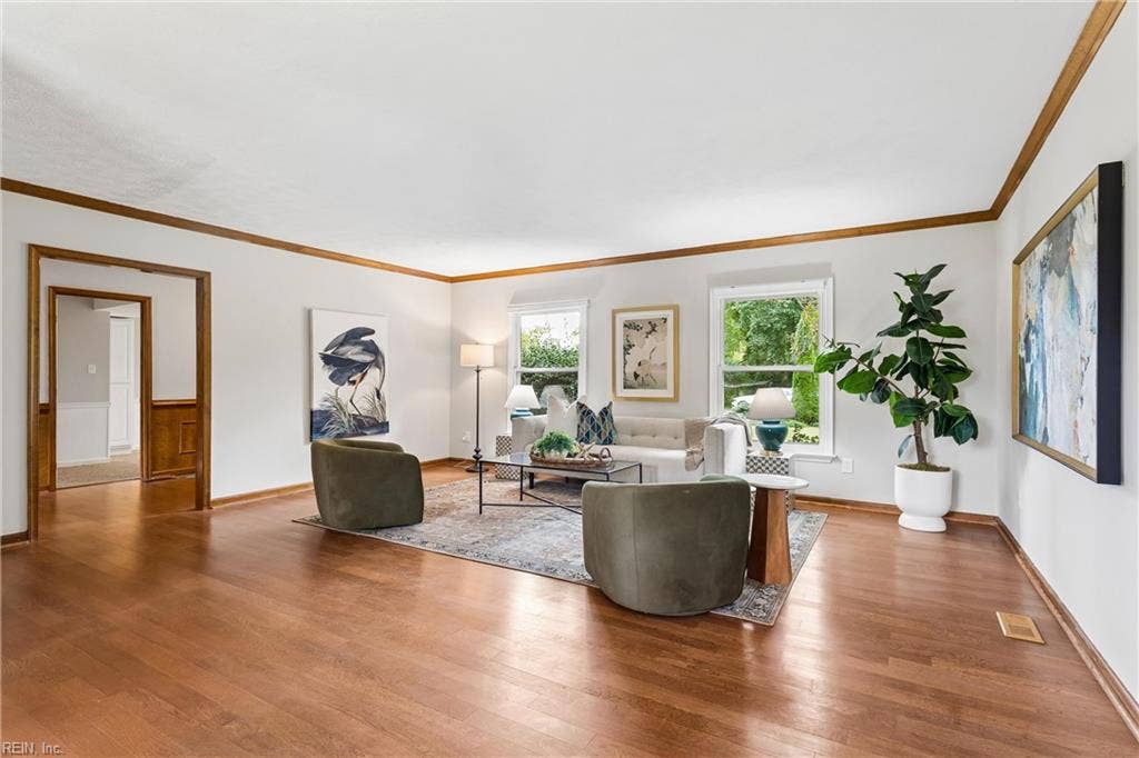 92 OAKVILLE Drive, Hampton, VA 23669