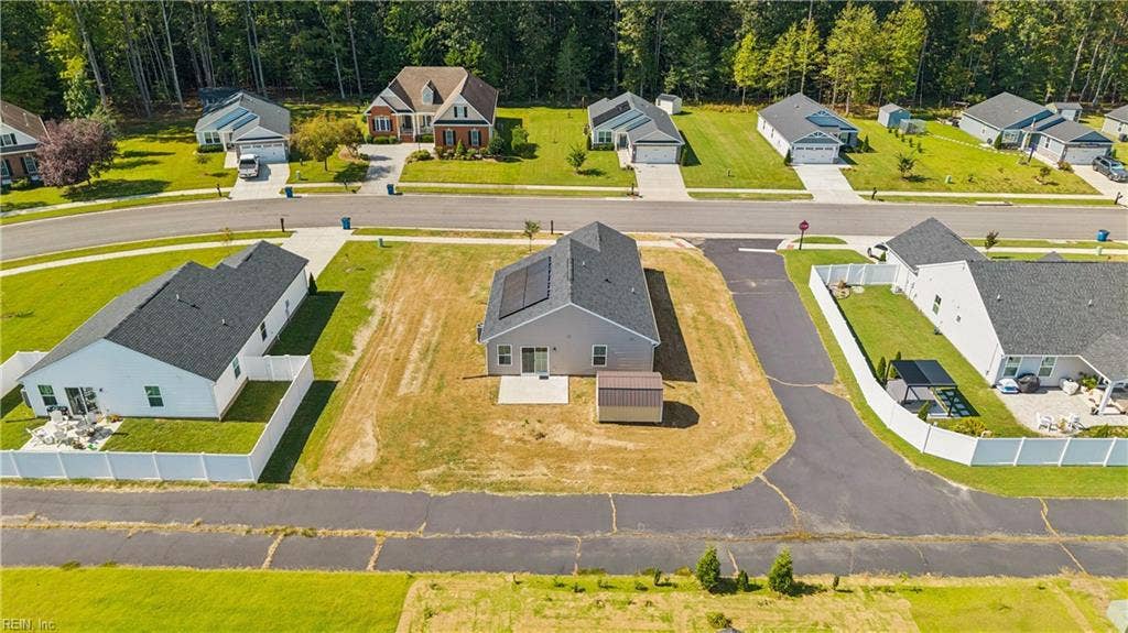 96 Pleasants Lane, Grace Hill, Kilmarnock, VA 22482 96 Pleasants Lane, Grace Hill, Kilmarnock, VA 22482