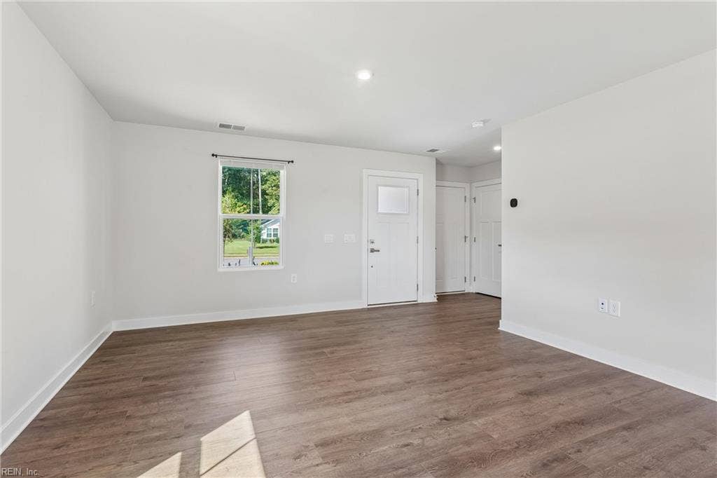 96 Pleasants Lane, Grace Hill, Kilmarnock, VA 22482 96 Pleasants Lane, Grace Hill, Kilmarnock, VA 22482