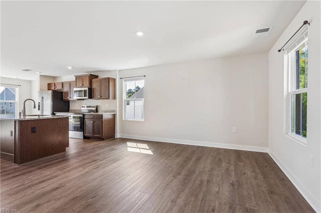96 Pleasants Lane, Grace Hill, Kilmarnock, VA 22482 96 Pleasants Lane, Grace Hill, Kilmarnock, VA 22482