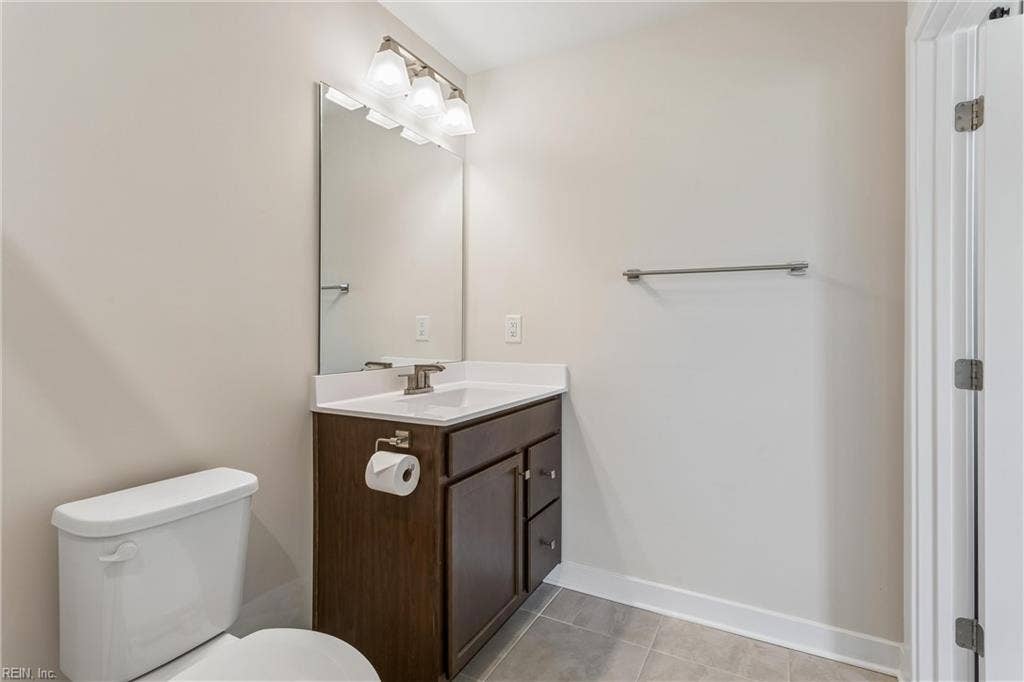 96 Pleasants Lane, Grace Hill, Kilmarnock, VA 22482 96 Pleasants Lane, Grace Hill, Kilmarnock, VA 22482