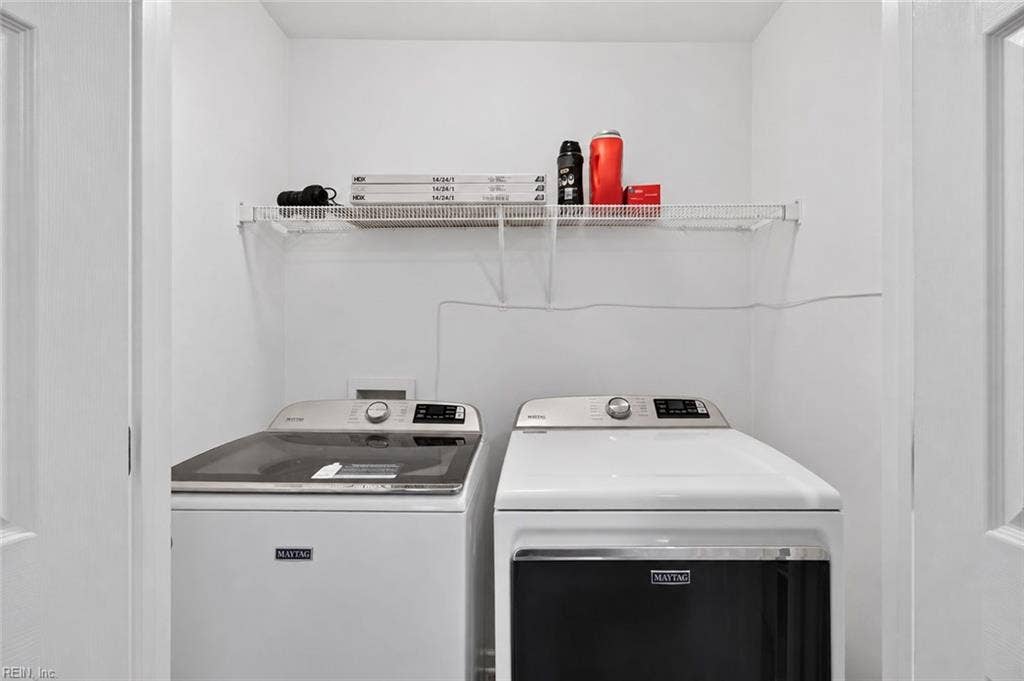 3115 SAINT MIHIEL Avenue, Lafayette Annex, Norfolk, VA 23509 laundry