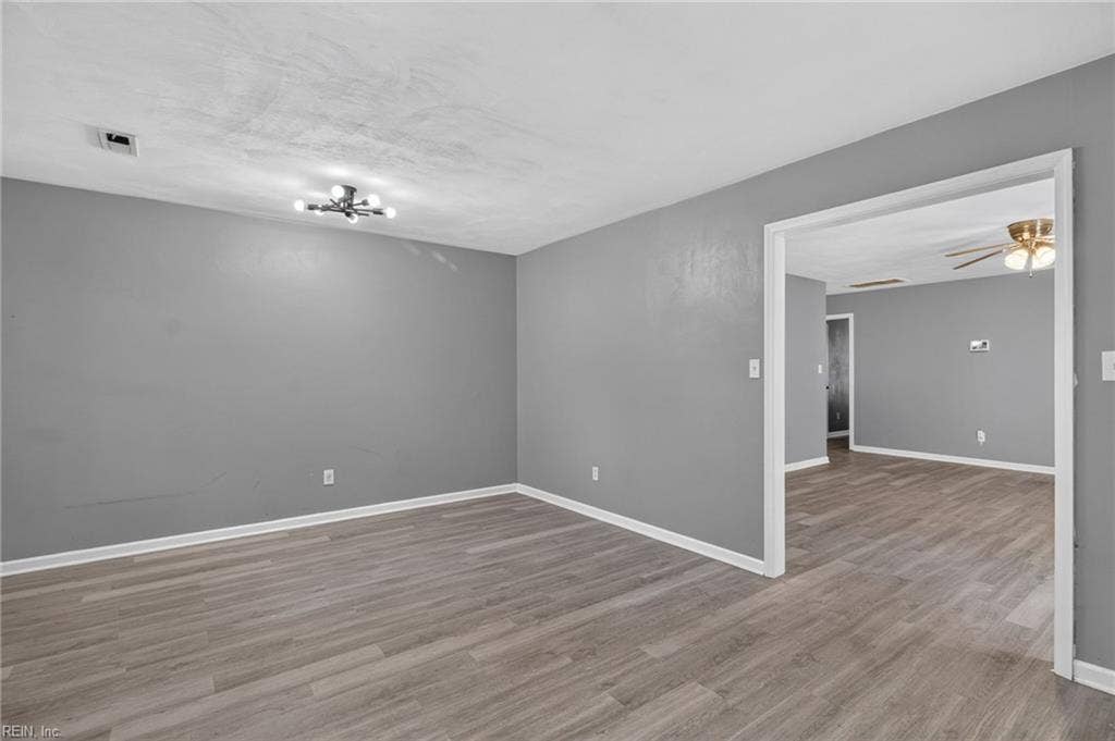 3115 SAINT MIHIEL Avenue, Lafayette Annex, Norfolk, VA 23509 eat in kitchen space- room for a full table and chairs
