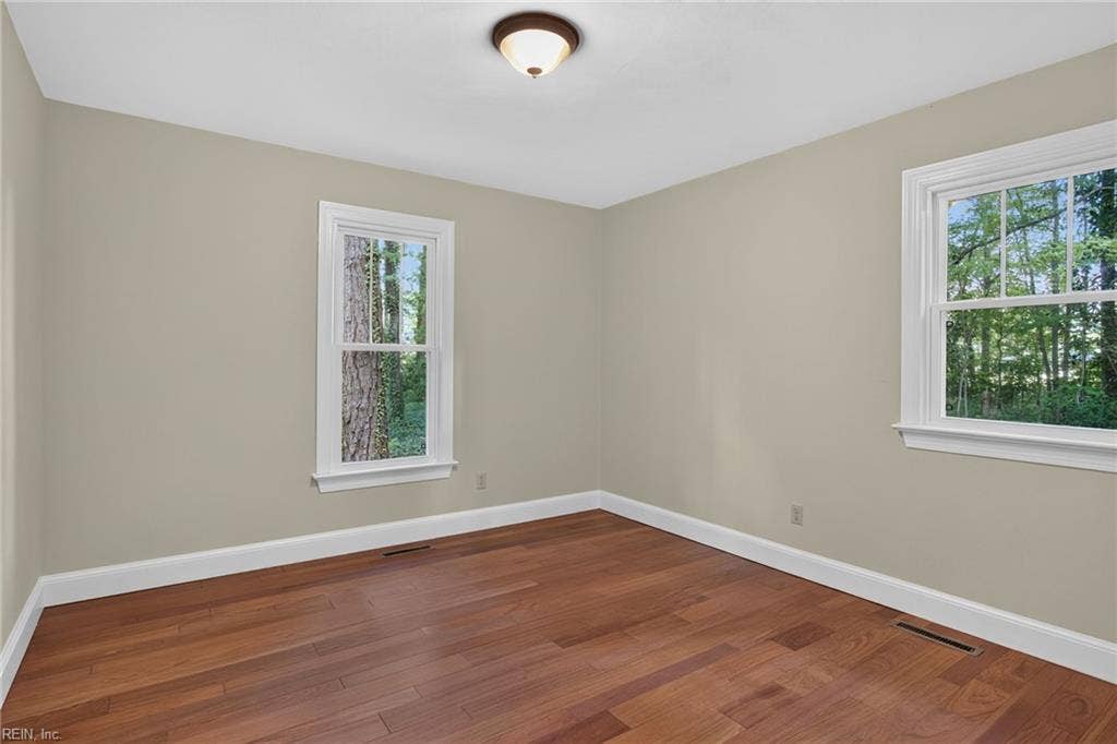 241 Sign Pine Road, Chesapeake, VA 23322