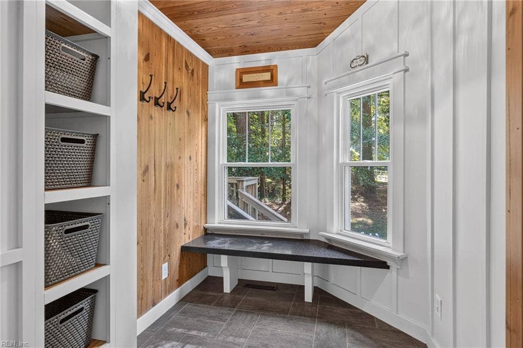 241 Sign Pine Road, Chesapeake, VA 23322