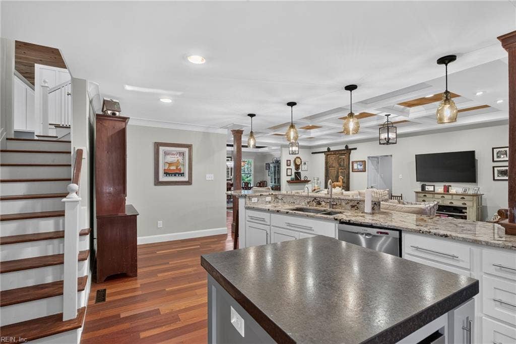241 Sign Pine Road, Chesapeake, VA 23322