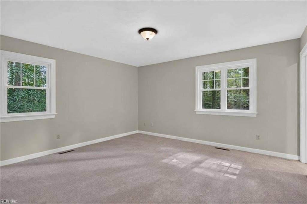 241 Sign Pine Road, Chesapeake, VA 23322