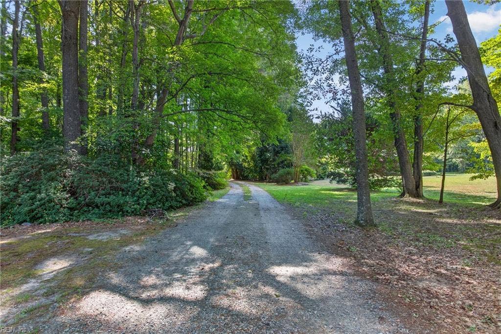 241 Sign Pine Road, Chesapeake, VA 23322