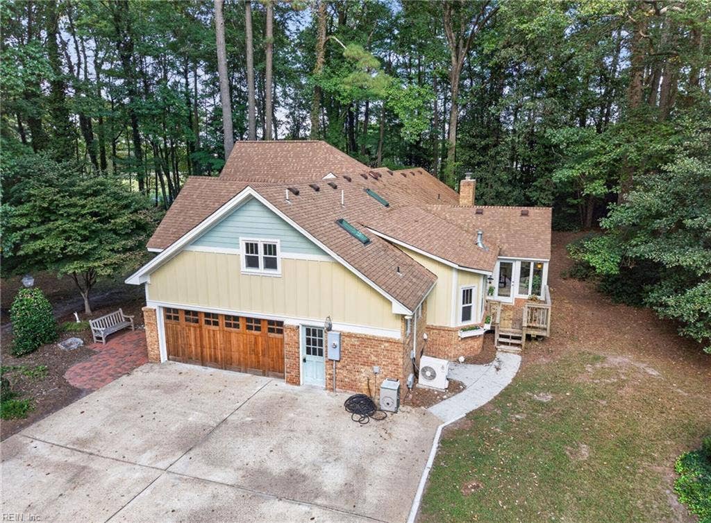 241 Sign Pine Road, Chesapeake, VA 23322