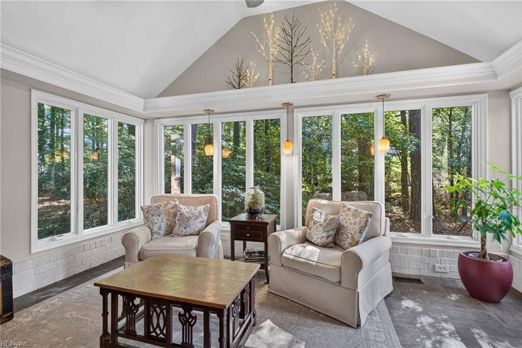241 Sign Pine Road, Chesapeake, VA 23322