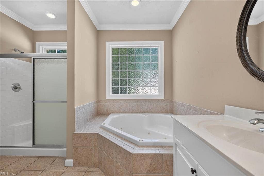 1204 Lingale Court, Emerald Lakes, Chesapeake, VA 23322 1204 Lingale Court, Emerald Lakes, Chesapeake, VA 23322