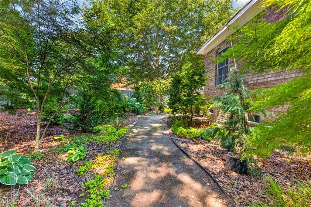 1204 Lingale Court, Emerald Lakes, Chesapeake, VA 23322 1204 Lingale Court, Emerald Lakes, Chesapeake, VA 23322