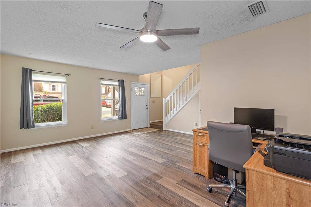 3964 Roebling Lane, Virginia Beach, VA 23452 3964 Roebling Lane, Virginia Beach, VA 23452