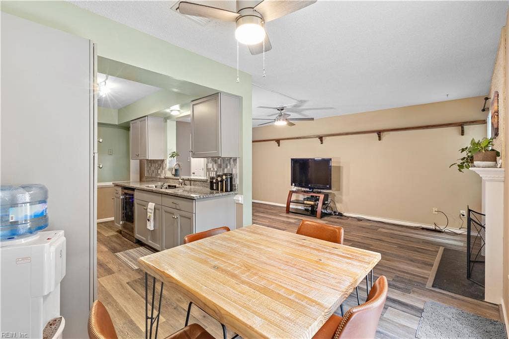 3964 Roebling Lane, Virginia Beach, VA 23452 3964 Roebling Lane, Virginia Beach, VA 23452