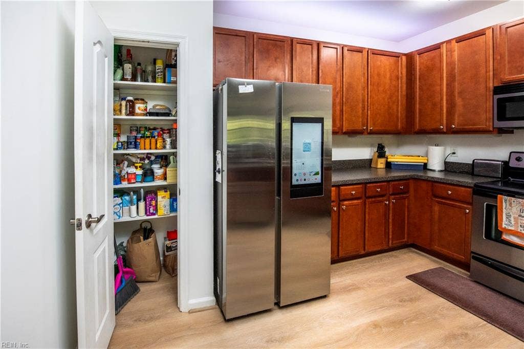 932 Southmoor Drive, #305, Virginia Beach, VA 23455