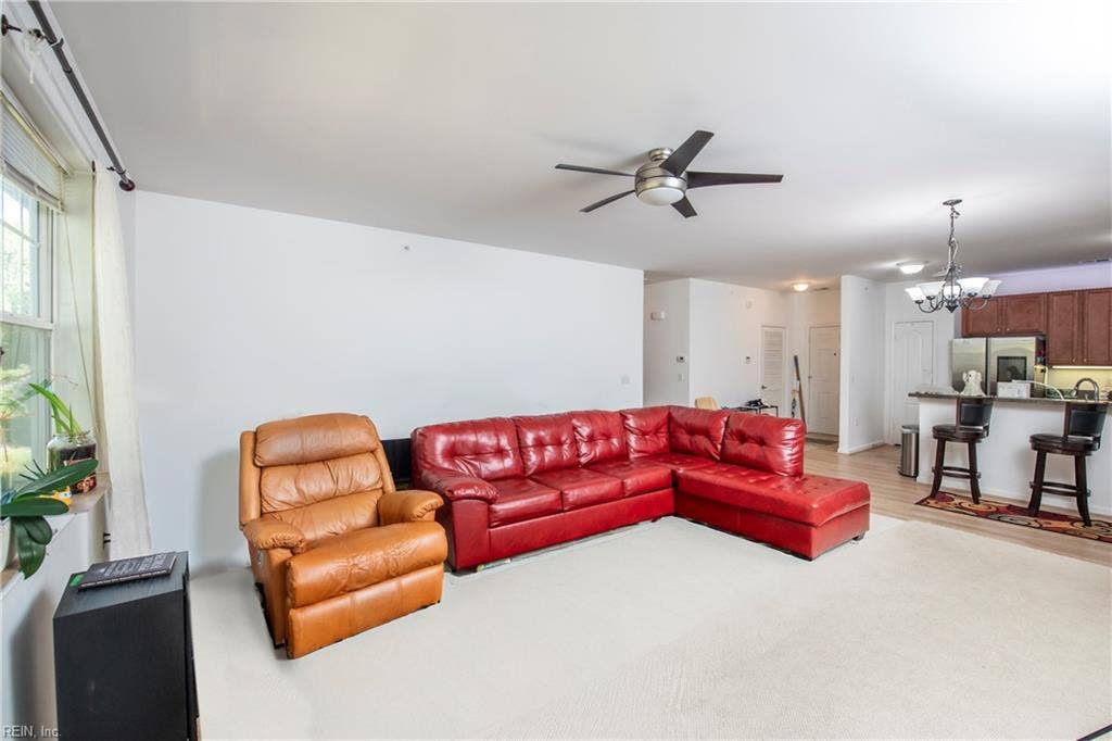 932 Southmoor Drive, #305, Virginia Beach, VA 23455