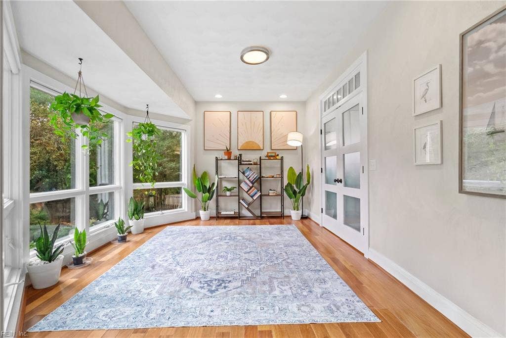 2031 Ridge End Road, Virginia Beach, VA 23454 Sunroom