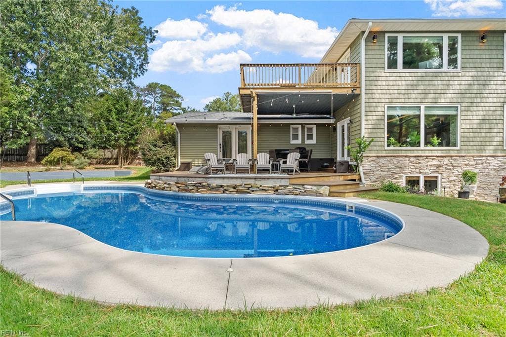 2031 Ridge End Road, Virginia Beach, VA 23454 2031 Ridge End Road, Virginia Beach, VA 23454