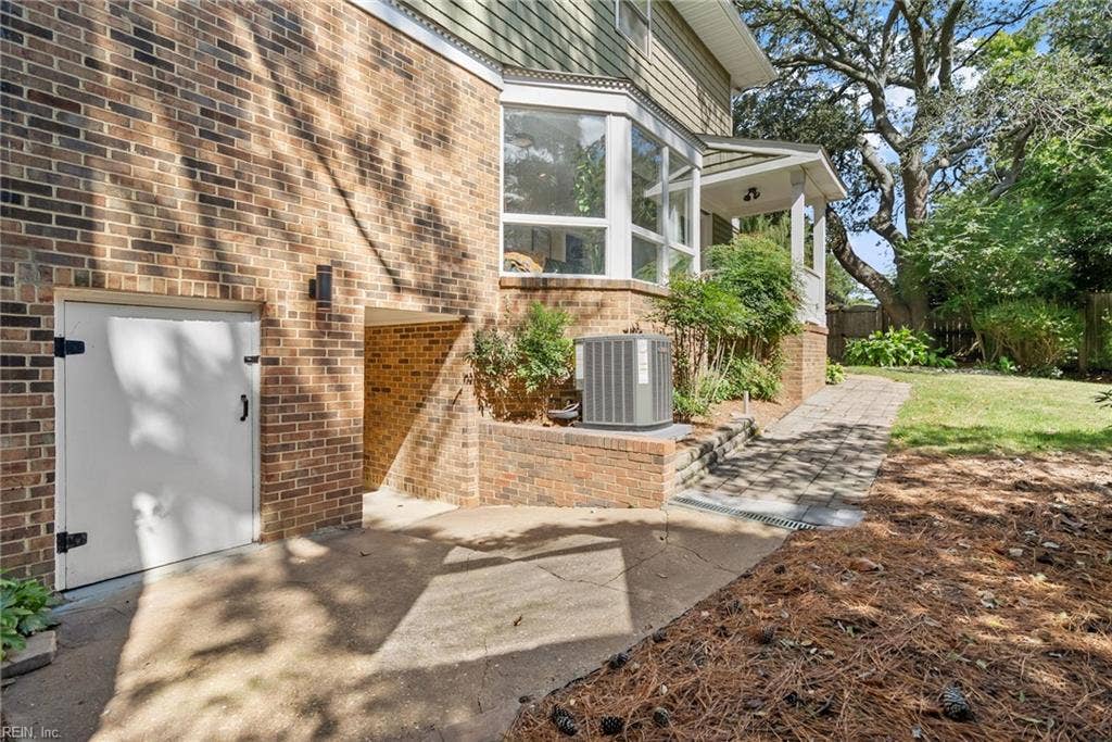 2031 Ridge End Road, Virginia Beach, VA 23454 Door to storage area